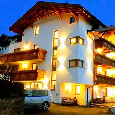Hotel Garni Jaegerheim Serfaus Εξωτερικό φωτογραφία