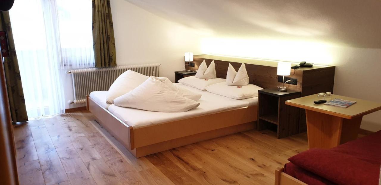 Hotel Garni Jaegerheim Serfaus Εξωτερικό φωτογραφία